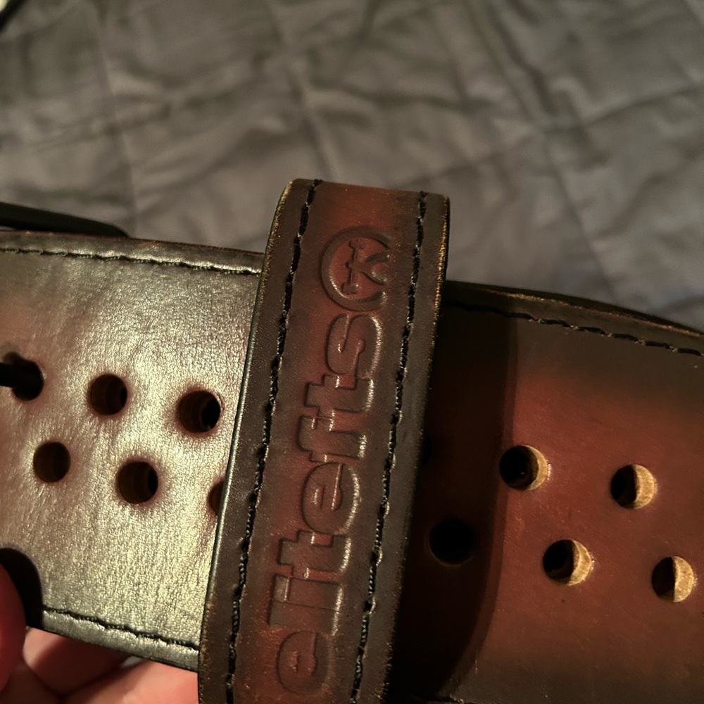 Men’s powerlifting leather belt